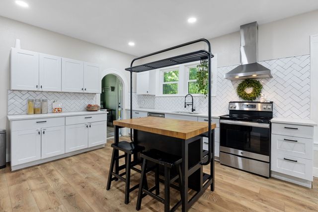 3525 Lee Street, Greenville, TX 75401