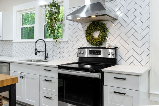 3525 Lee Street, Greenville, TX 75401