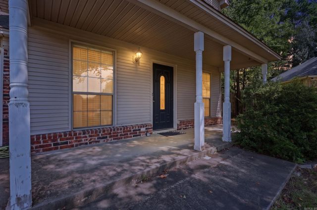 1126 Oakview Cove, Benton, AR 72015