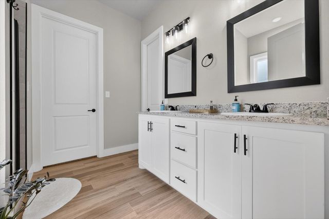 1308 Dover Lane, Wolfforth, TX 79382