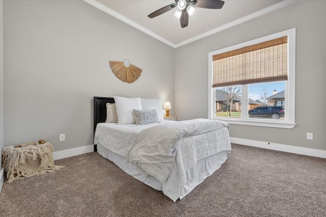 1308 Dover Lane, Wolfforth, TX 79382