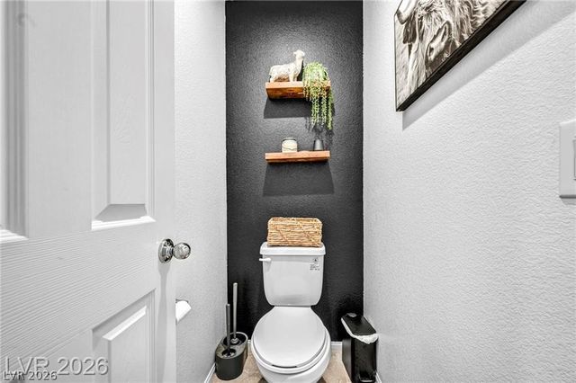 1016 Huckburn Avenue, Henderson, NV 89015