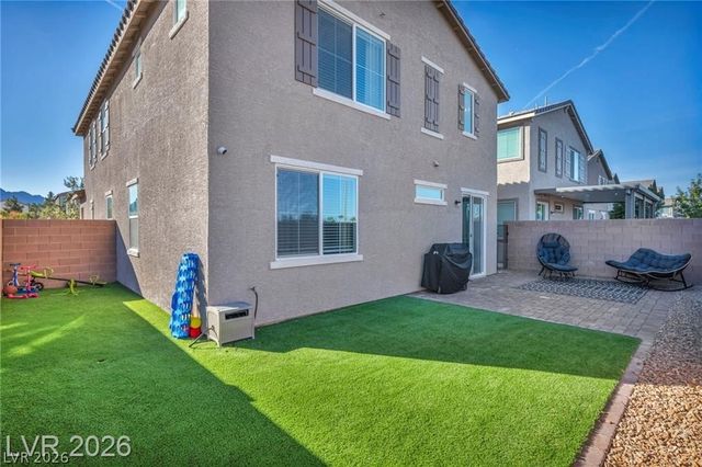 1016 Huckburn Avenue, Henderson, NV 89015
