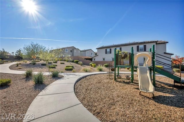 1016 Huckburn Avenue, Henderson, NV 89015