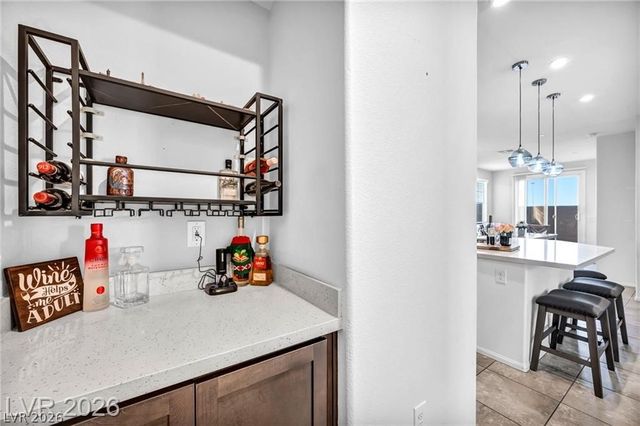 1016 Huckburn Avenue, Henderson, NV 89015