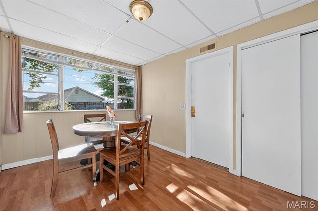 7110 Willow Lane, Hazelwood, MO 63042