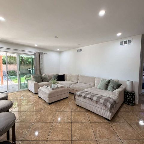 44117 Sancroft Avenue E, Lancaster, CA 93535