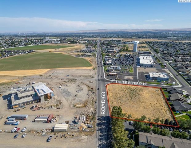 N Road 68, Pasco, WA 99301