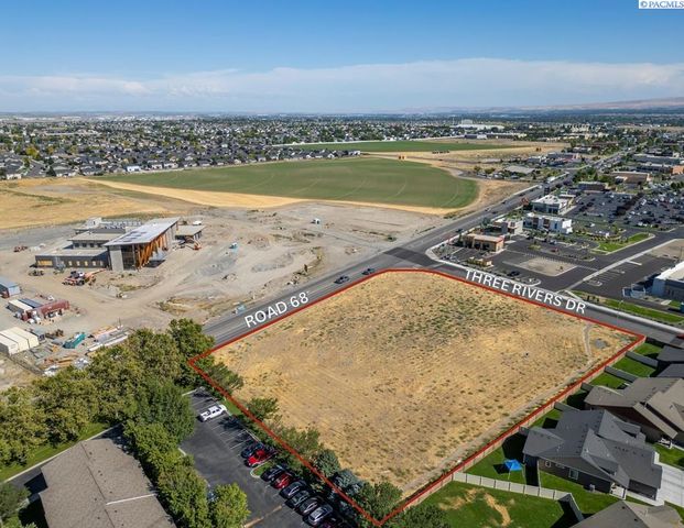 N Road 68, Pasco, WA 99301