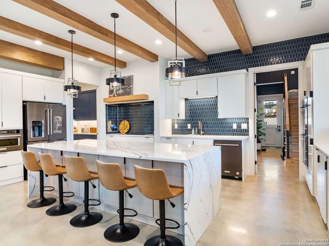 10803 Nina Ridge, San Antonio, TX 78255