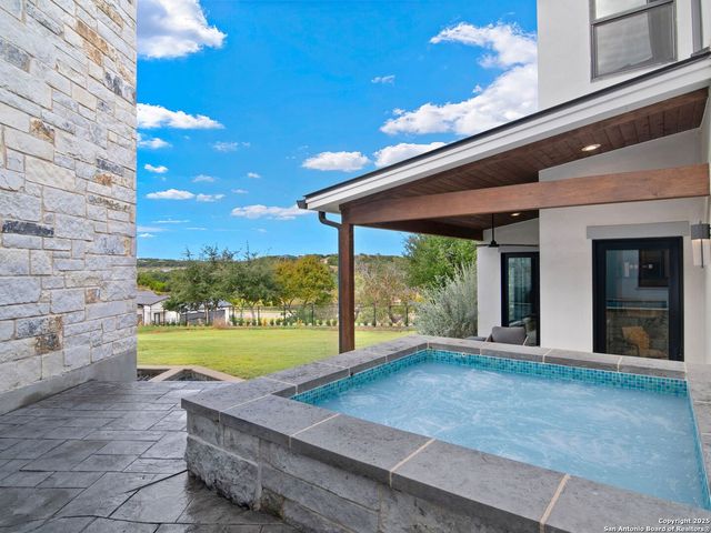 10803 Nina Ridge, San Antonio, TX 78255