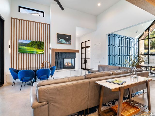 10803 Nina Ridge, San Antonio, TX 78255