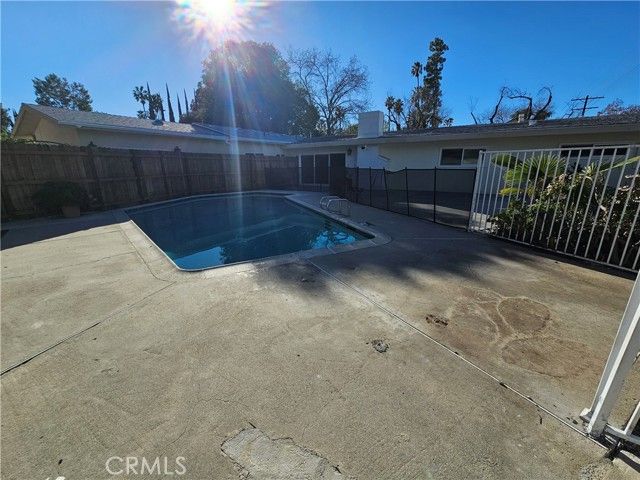 5352 Bayer, Woodland Hills (los Angeles), CA 91367