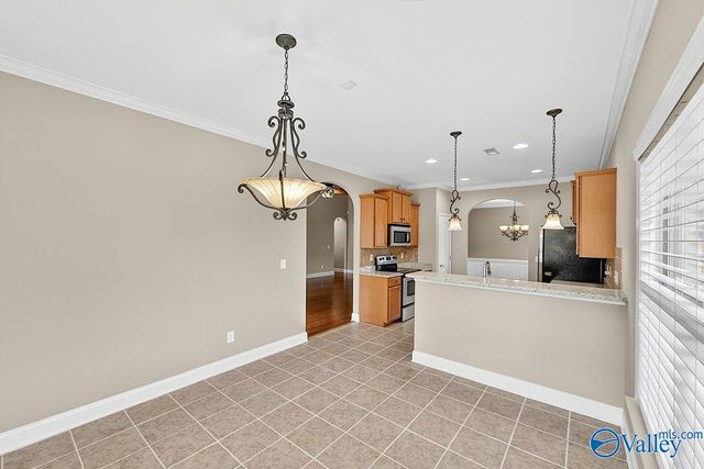 6714 Zach Lane, Owens Cross Roads, AL 35763
