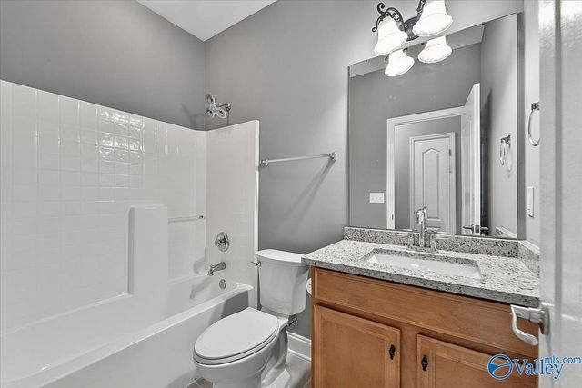 6714 Zach Lane, Owens Cross Roads, AL 35763