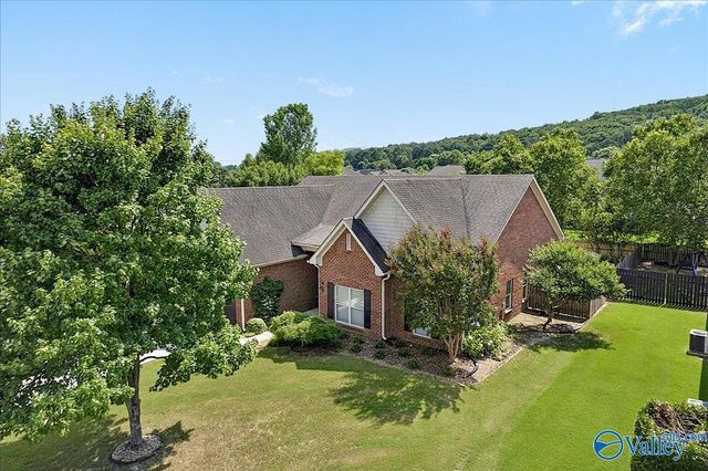 6714 Zach Lane, Owens Cross Roads, AL 35763