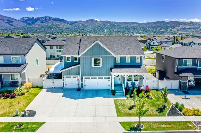 2119 S MOUNTAIN VIEW BLVD, Woods Cross, UT 84087
