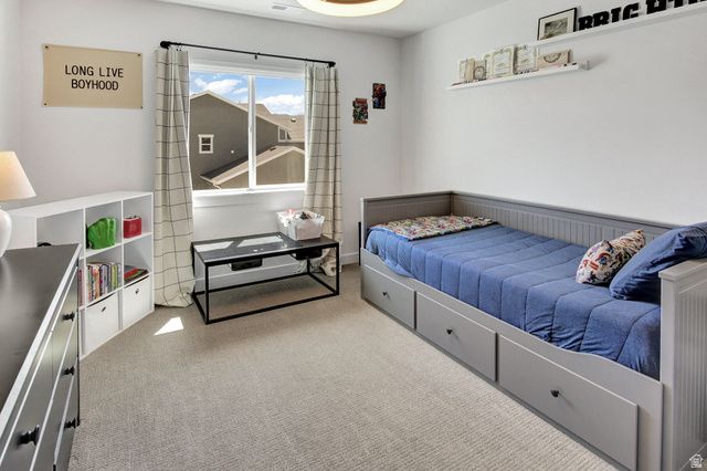 2119 S MOUNTAIN VIEW BLVD, Woods Cross, UT 84087