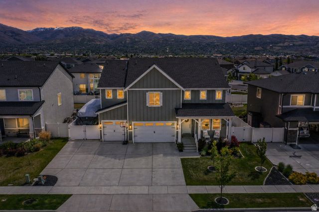 2119 S MOUNTAIN VIEW BLVD, Woods Cross, UT 84087