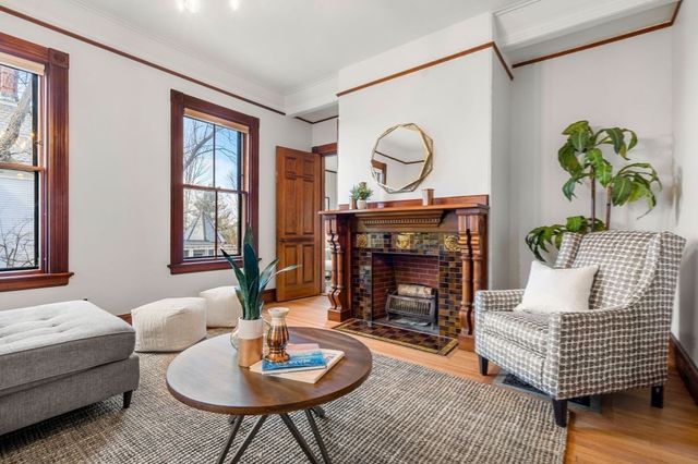 44 Putnam Street, Newton, MA 02465