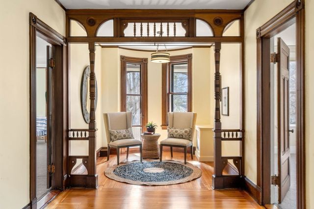 44 Putnam Street, Newton, MA 02465