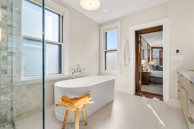 44 Putnam Street, Newton, MA 02465