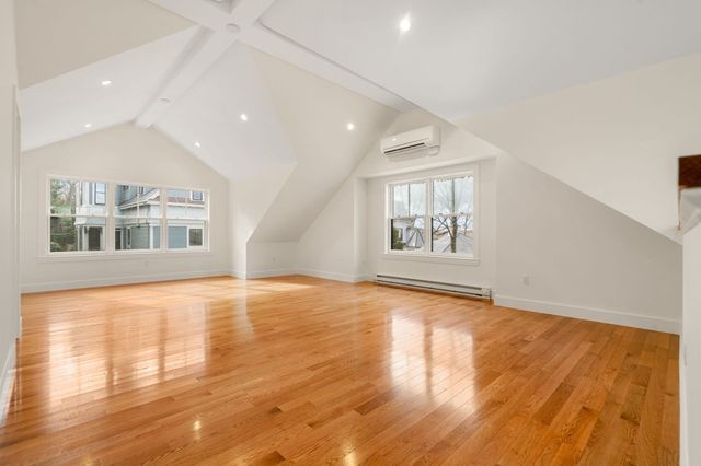44 Putnam Street, Newton, MA 02465