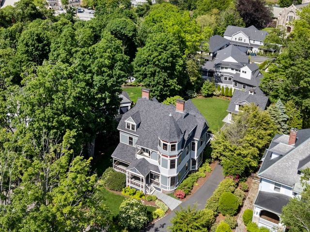 44 Putnam Street, Newton, MA 02465