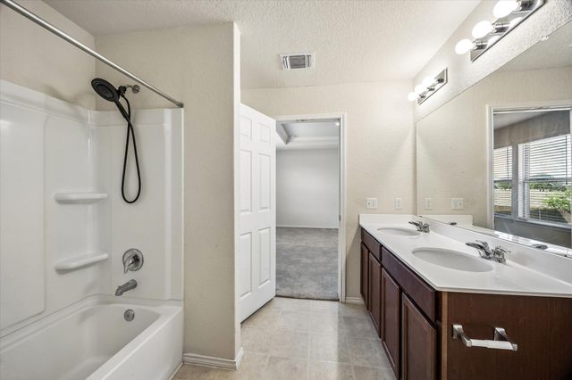 239 Zuma DR, Liberty Hill, TX 78642