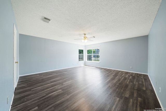 7839 Bypass Shoals, San Antonio, TX 78244