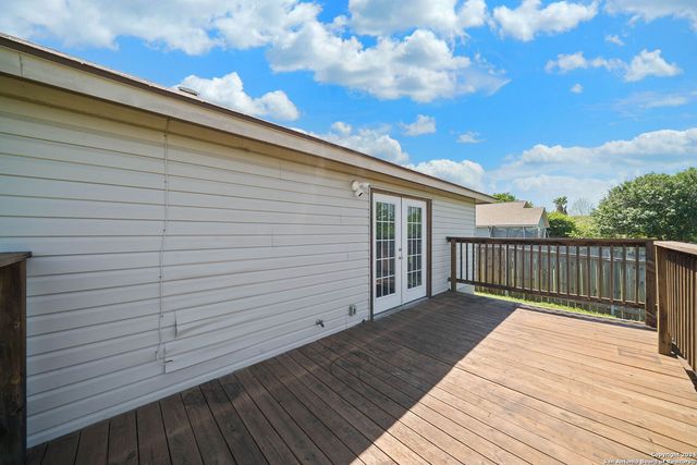 7839 Bypass Shoals, San Antonio, TX 78244