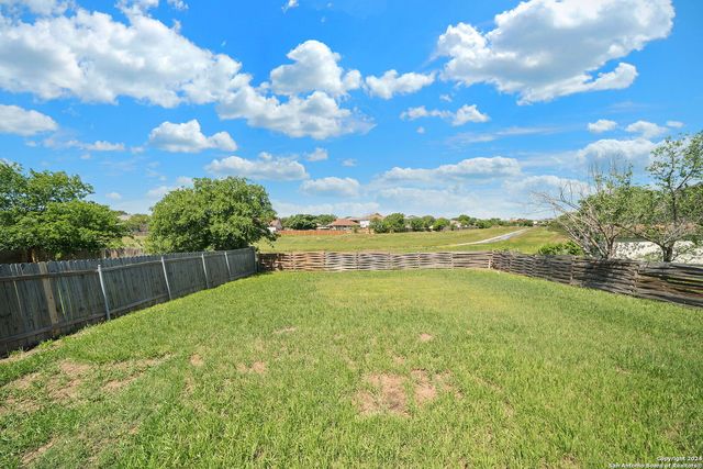 7839 Bypass Shoals, San Antonio, TX 78244