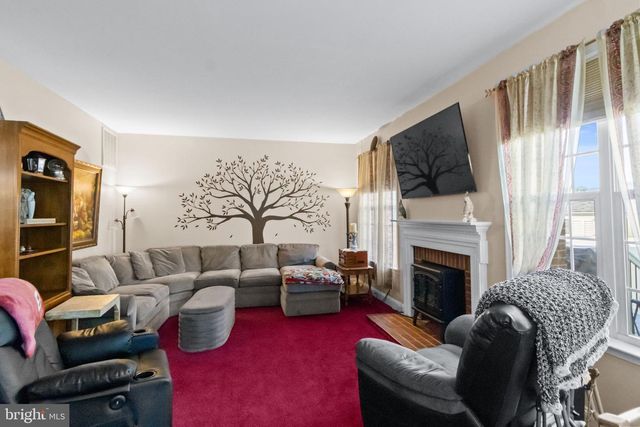 1000 LLANO DR, La Plata, MD 20646