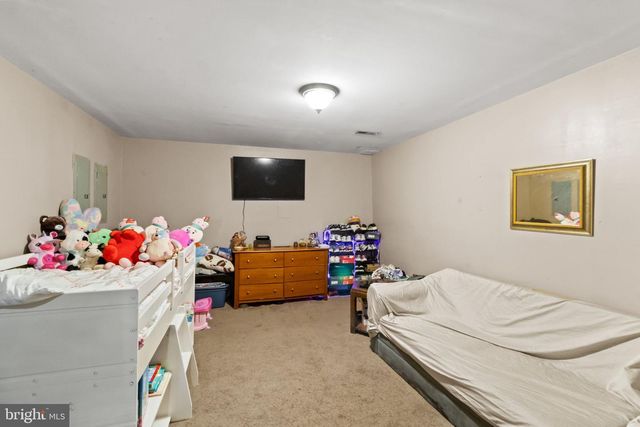1000 LLANO DR, La Plata, MD 20646