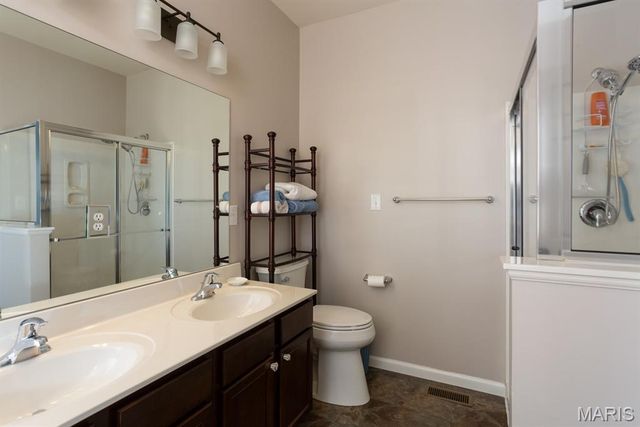 10940 Clydesdale Manors Court, St Louis, MO 63123