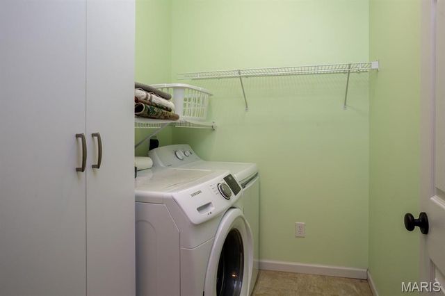 10940 Clydesdale Manors Court, St Louis, MO 63123