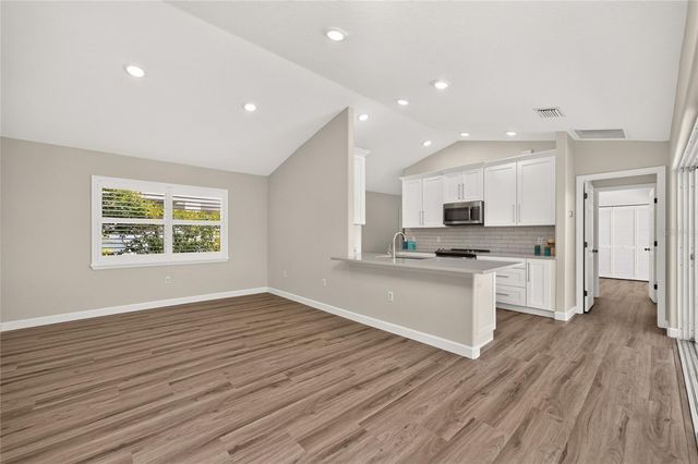 1251 HARBOR TOWN WAY, Venice, FL 34292
