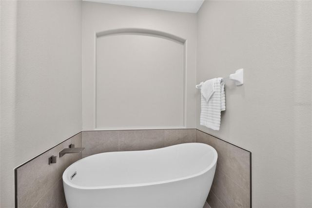 1251 HARBOR TOWN WAY, Venice, FL 34292