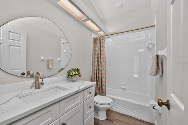 1251 HARBOR TOWN WAY, Venice, FL 34292
