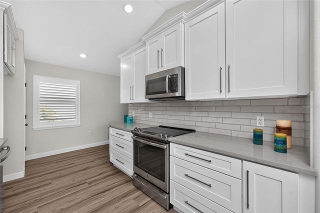 1251 HARBOR TOWN WAY, Venice, FL 34292