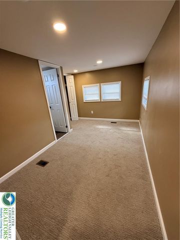 5200 Freemansburg Avenue 12, Bethlehem Twp, PA 18045