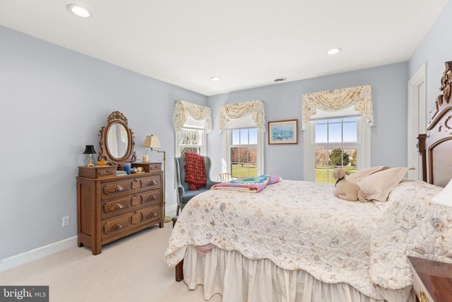 474 BEAVER LN, Mount Jackson, VA 22842