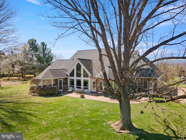 474 BEAVER LN, Mount Jackson, VA 22842