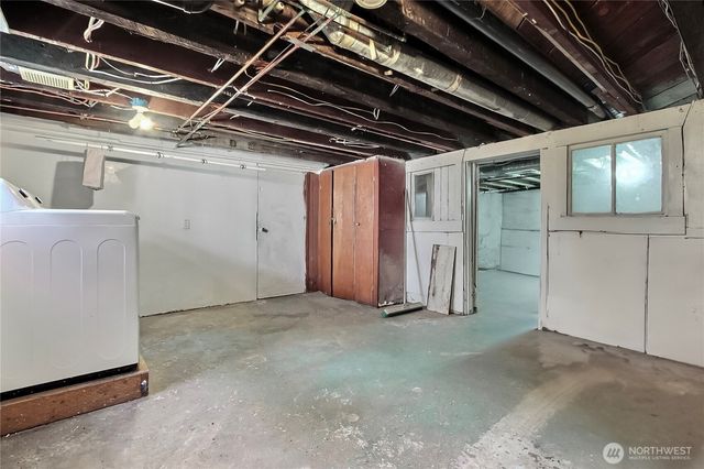 3824 S G Street, Tacoma, WA 98418