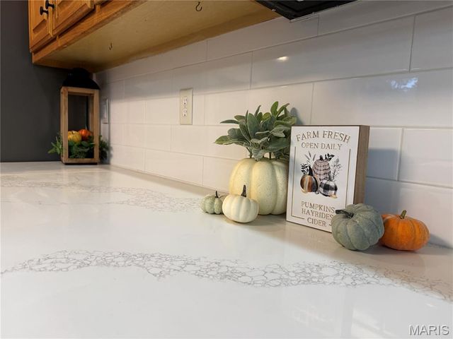 20344 Heritage Road, St Robert, MO 65584