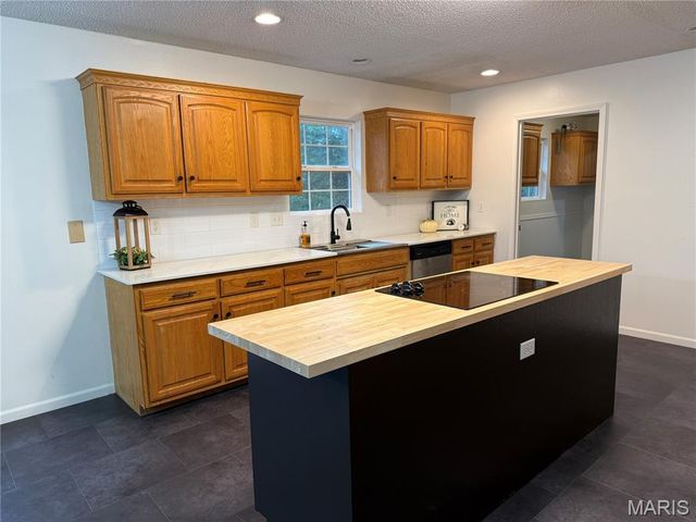 20344 Heritage Road, St Robert, MO 65584