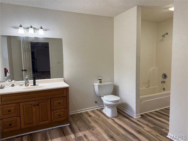 20344 Heritage Road, St Robert, MO 65584