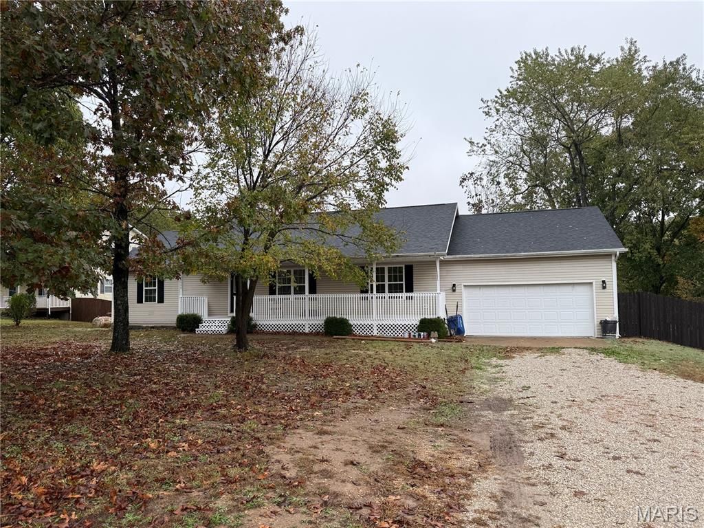 20344 Heritage Road, St Robert, MO 65584