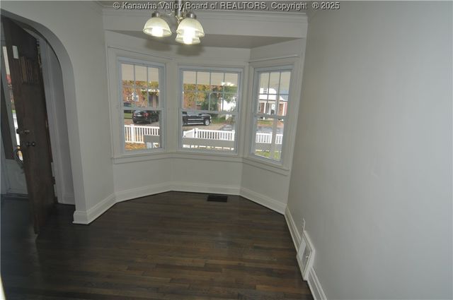 4109 Venable Avenue Se, Charleston, WV 25304