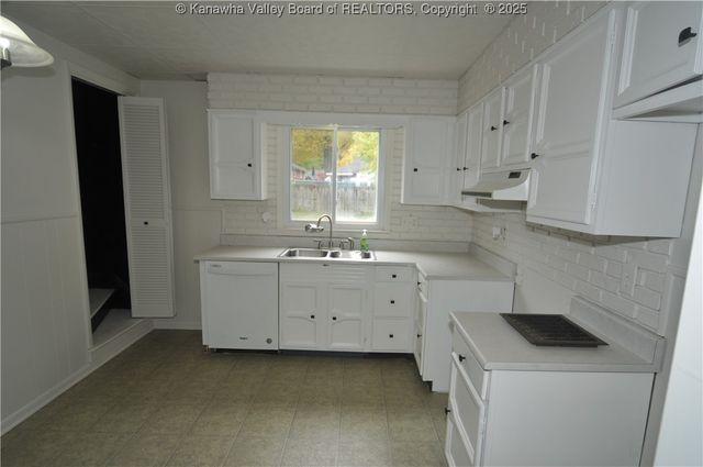 4109 Venable Avenue Se, Charleston, WV 25304